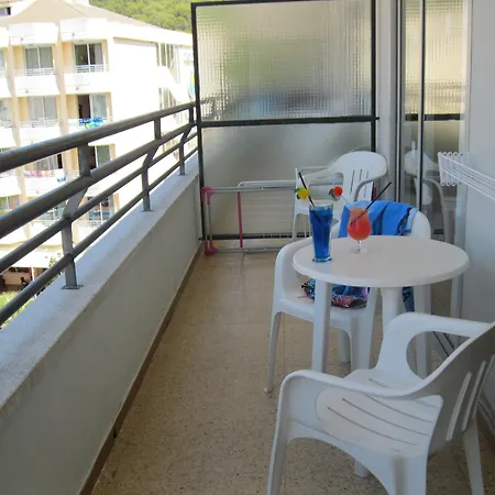Апарт-отель Medplaya Esmeraldas Тосса-де-Мар