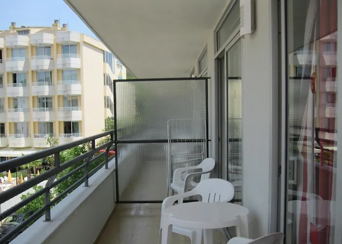 Apartmanhotel Medplaya Esmeraldas 3*