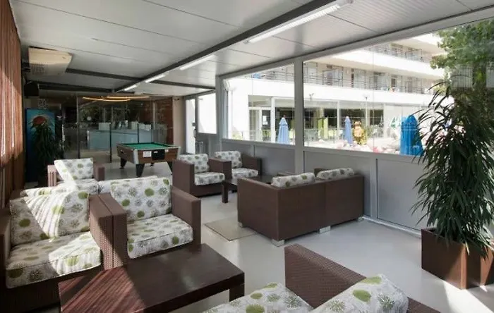 Apartmanhotel Medplaya Esmeraldas Tossa de Mar