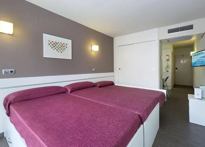 Medplaya Esmeraldas Aparthotel Tossa de Mar