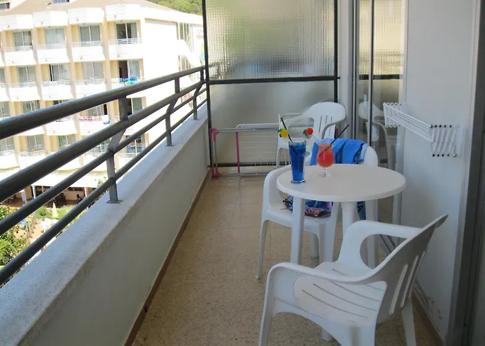 Apart-hotel Medplaya Esmeraldas Tossa de Mar